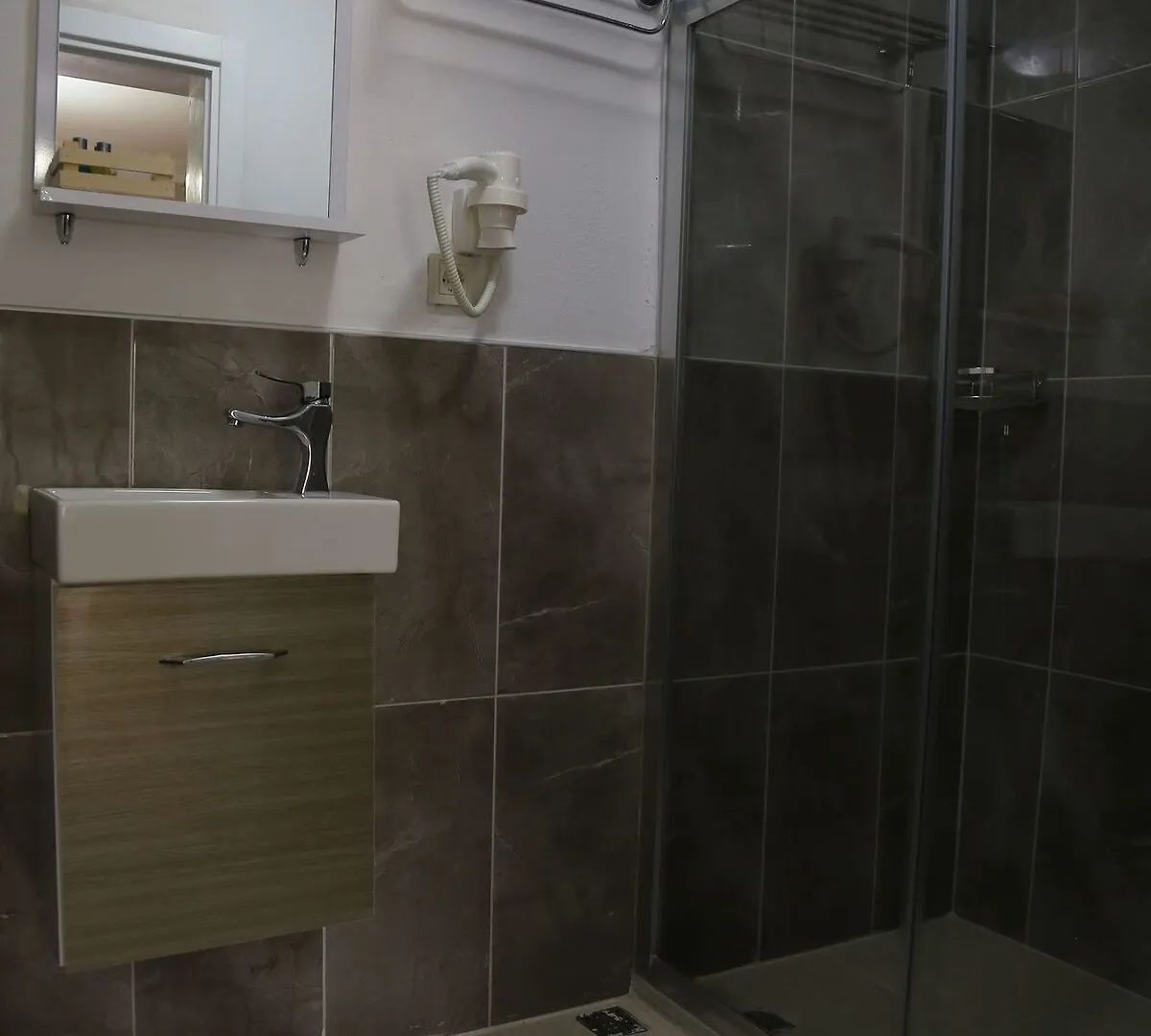 **  Cunda Sir Otel Ayvalı Türkiye
